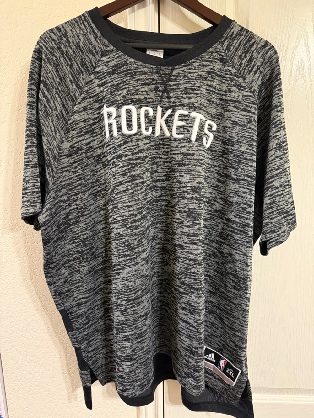 Adidas Gray Heather NBA Team Jersey Patch Tee Men’s 2XL